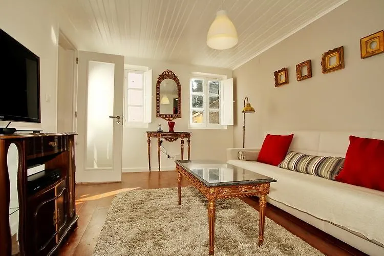 Duplex Lisbon Castle Sao Jorge 0*,